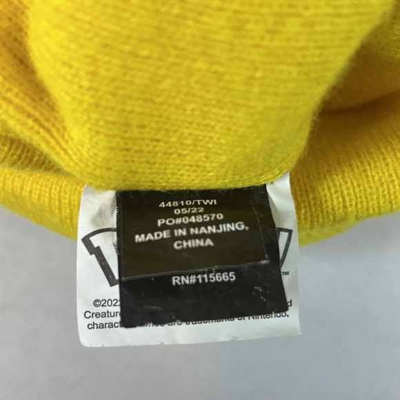 Pokemon Pikachu Yellow Knit Beanie Hat Winter Warm Acrylic 2022 Nintendo - Picture 6 of 8